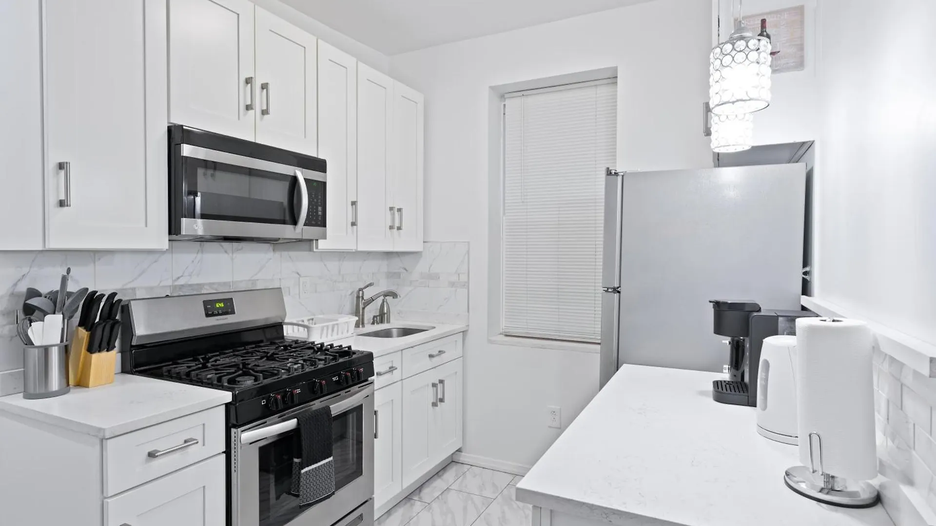 Stylish Apt In West New York 20 Min To Times Square